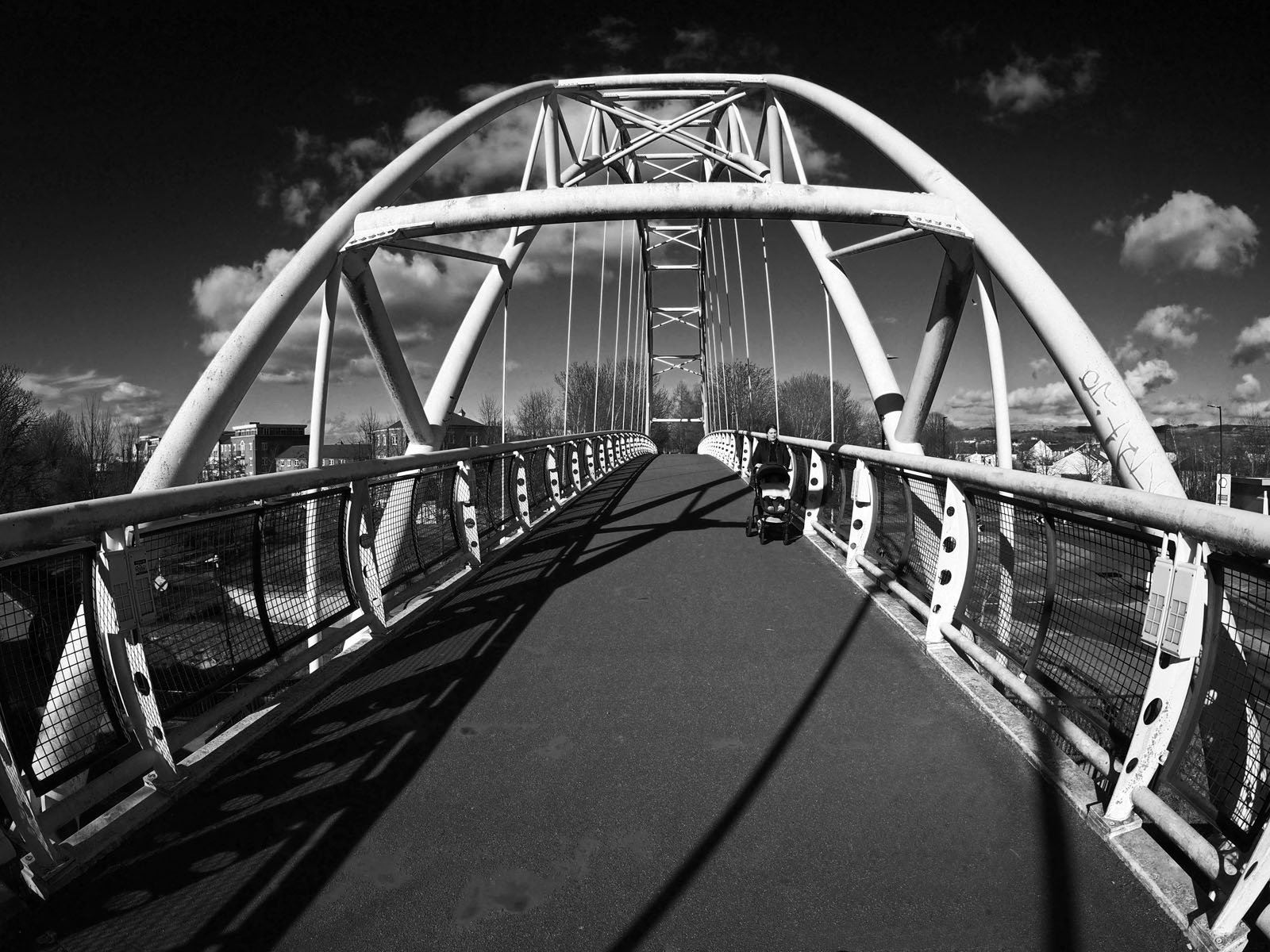 Peter Covey-Crump - Millennium bridge